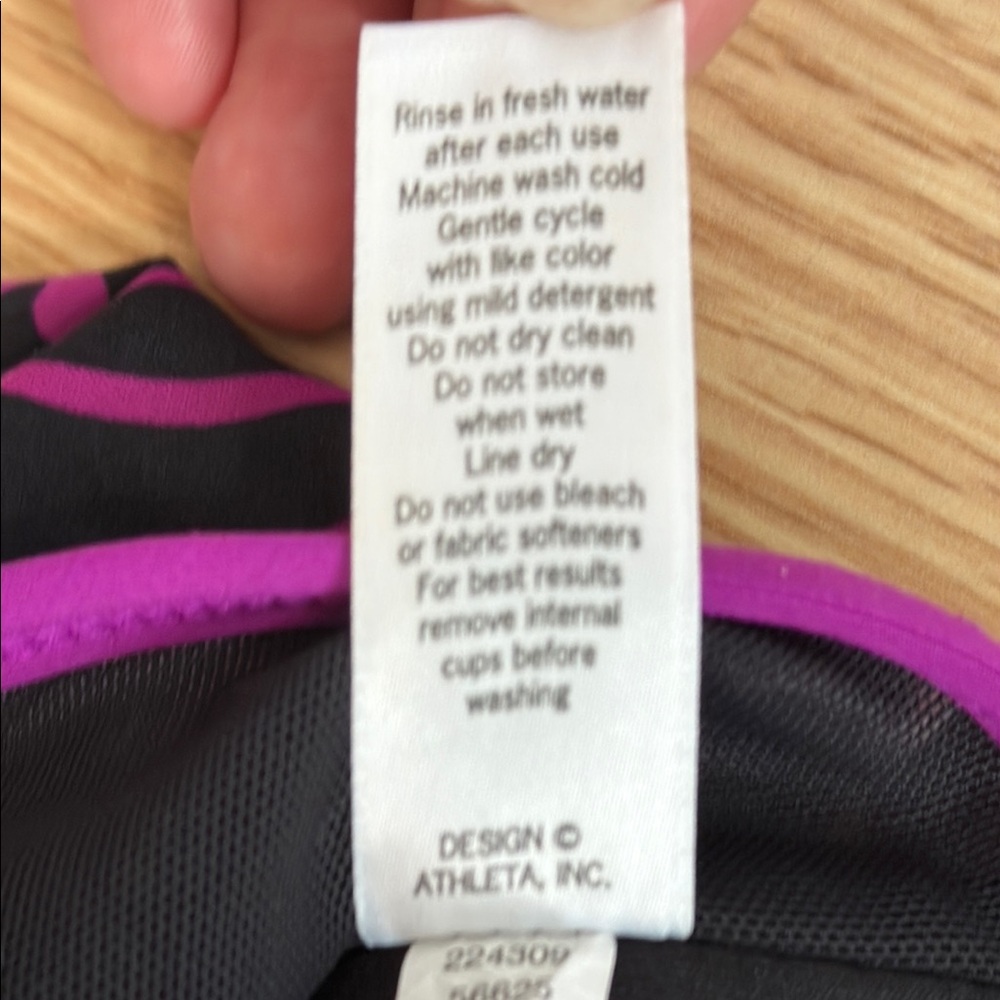 Athleta Purple Black Pink Print Adjustable Ruched Tankini Swim Top Built In Bra - Picture 6 of 9